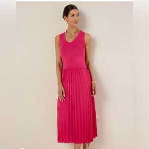 Avara Vibrant Pink Sleeveless Dress